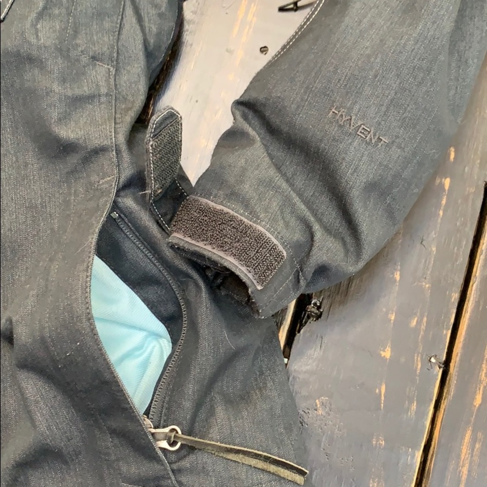 North Face Ski Jacket with Avalanche Recovery - Picture 3 of 8